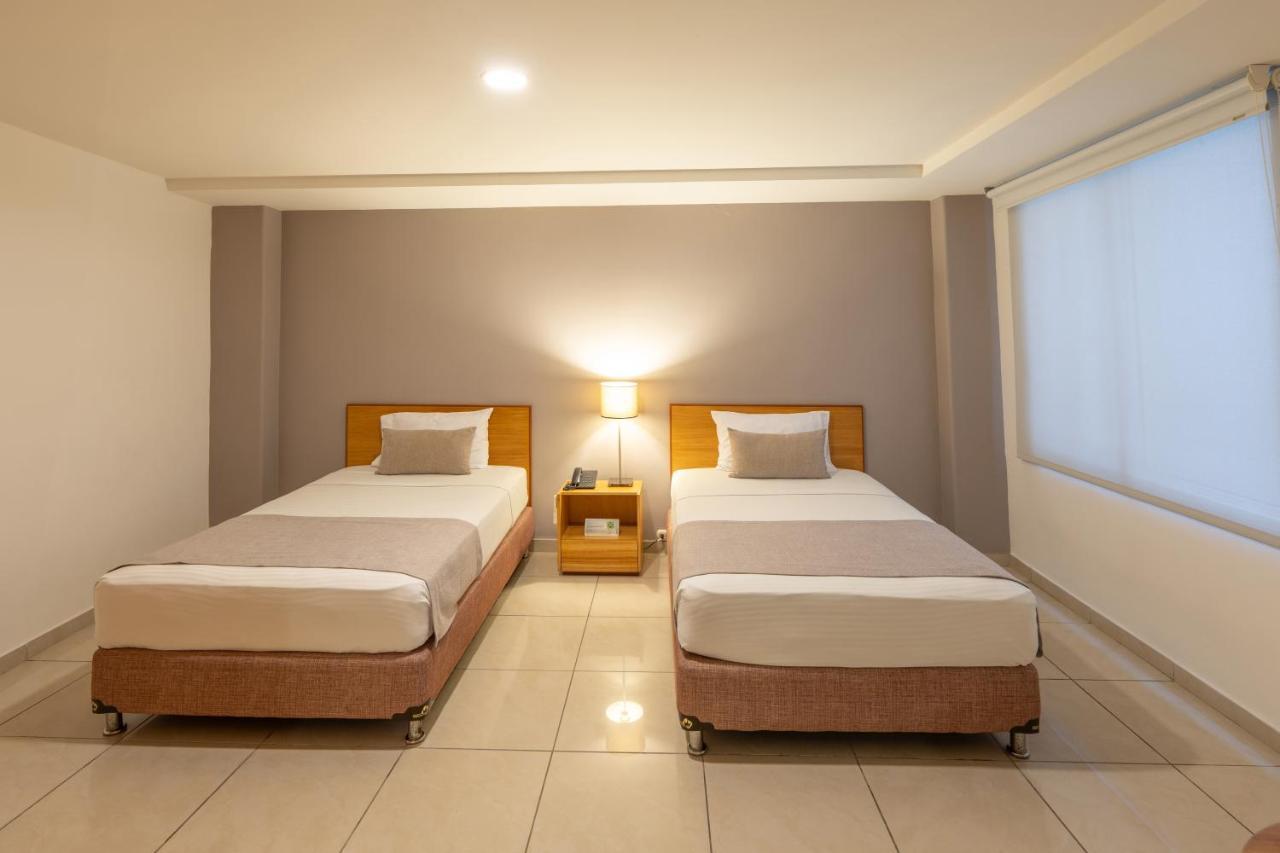 Basic Hotel Centenario By Hoteles Ms Cali Esterno foto