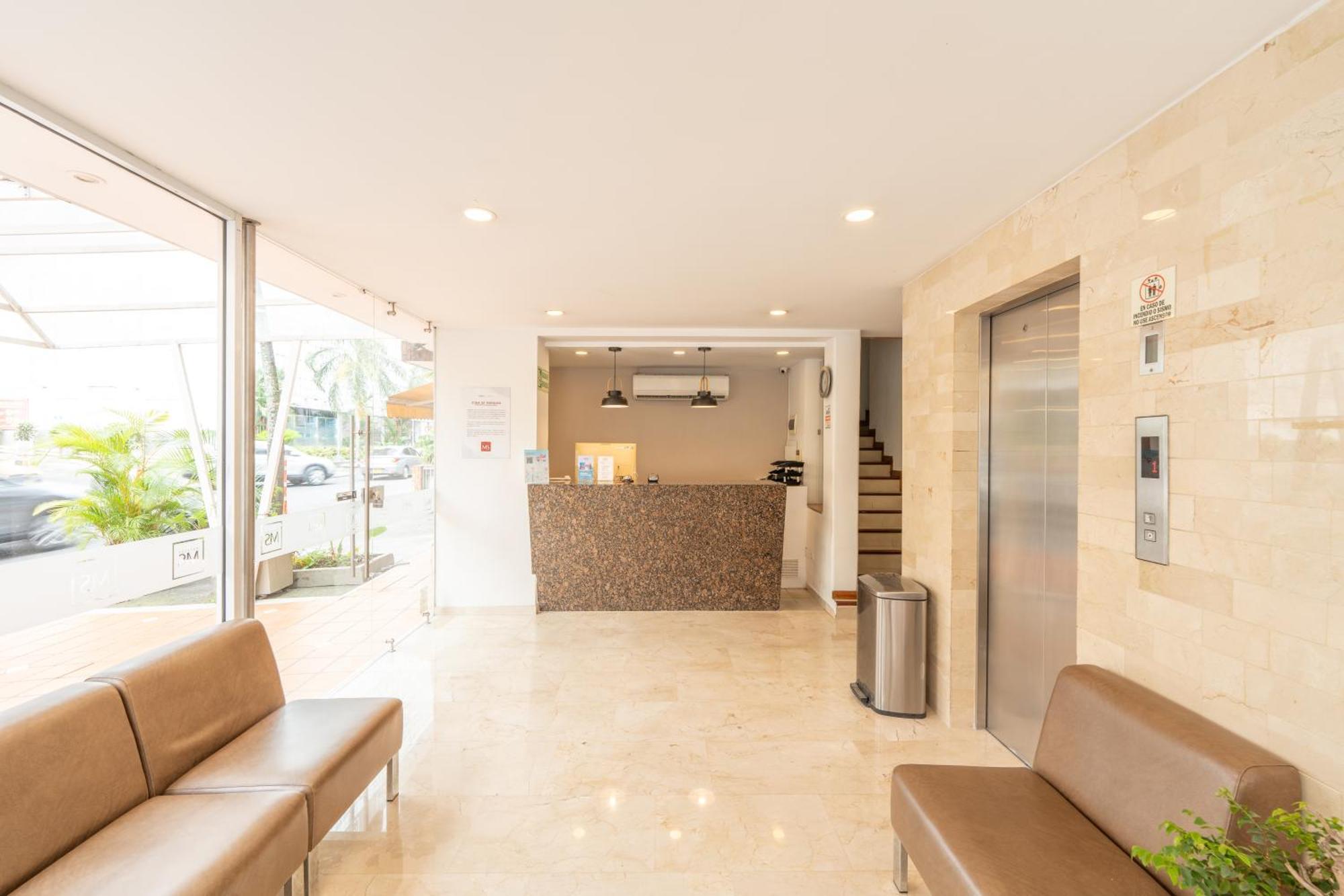 Basic Hotel Centenario By Hoteles Ms Cali Esterno foto