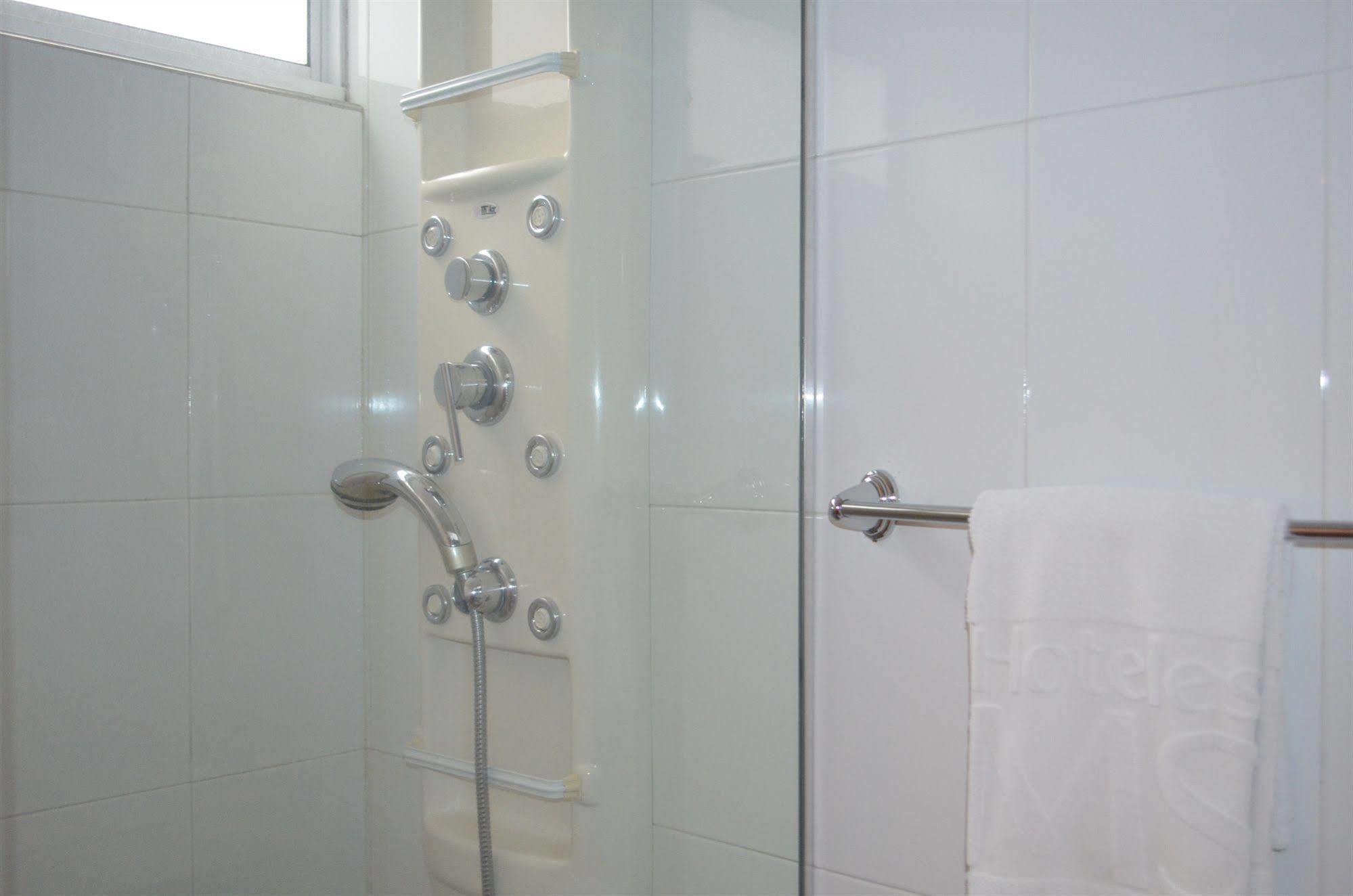 Basic Hotel Centenario By Hoteles Ms Cali Esterno foto