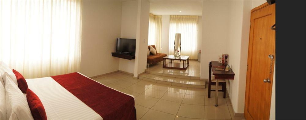 Basic Hotel Centenario By Hoteles Ms Cali Esterno foto